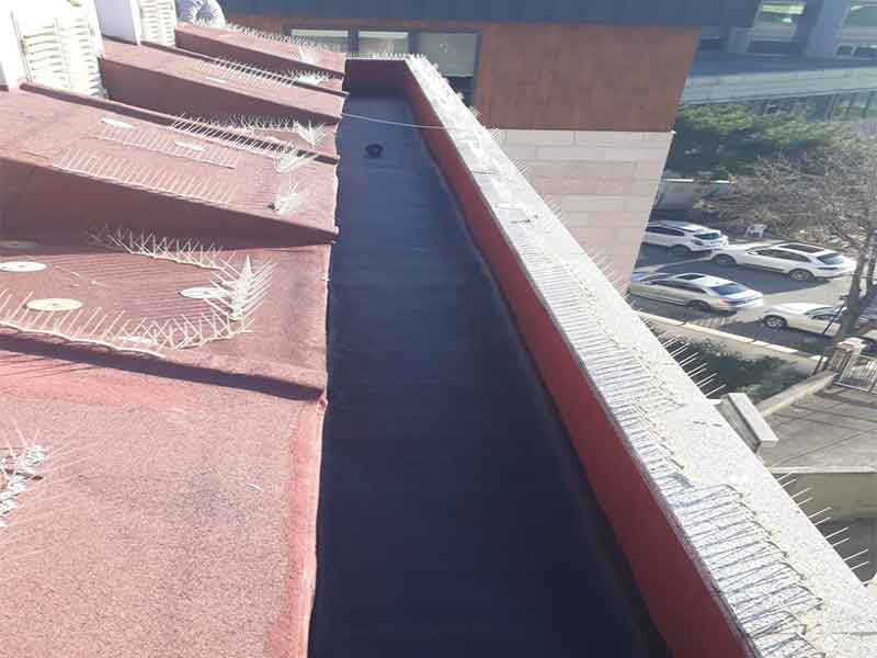 Eksiz Dere yapım ustası, uygulama Bras çatı izolasyon tarafından güvenle uygulanmaktadır Çatı dere tamiri eksiz dere uygulama ustası Bras Catı garantisi ile yapılır.