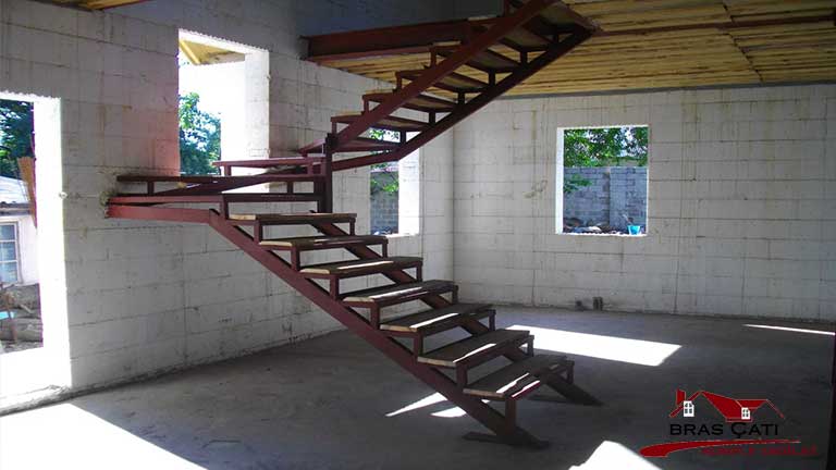 çatı-arası-merdiven-768-432